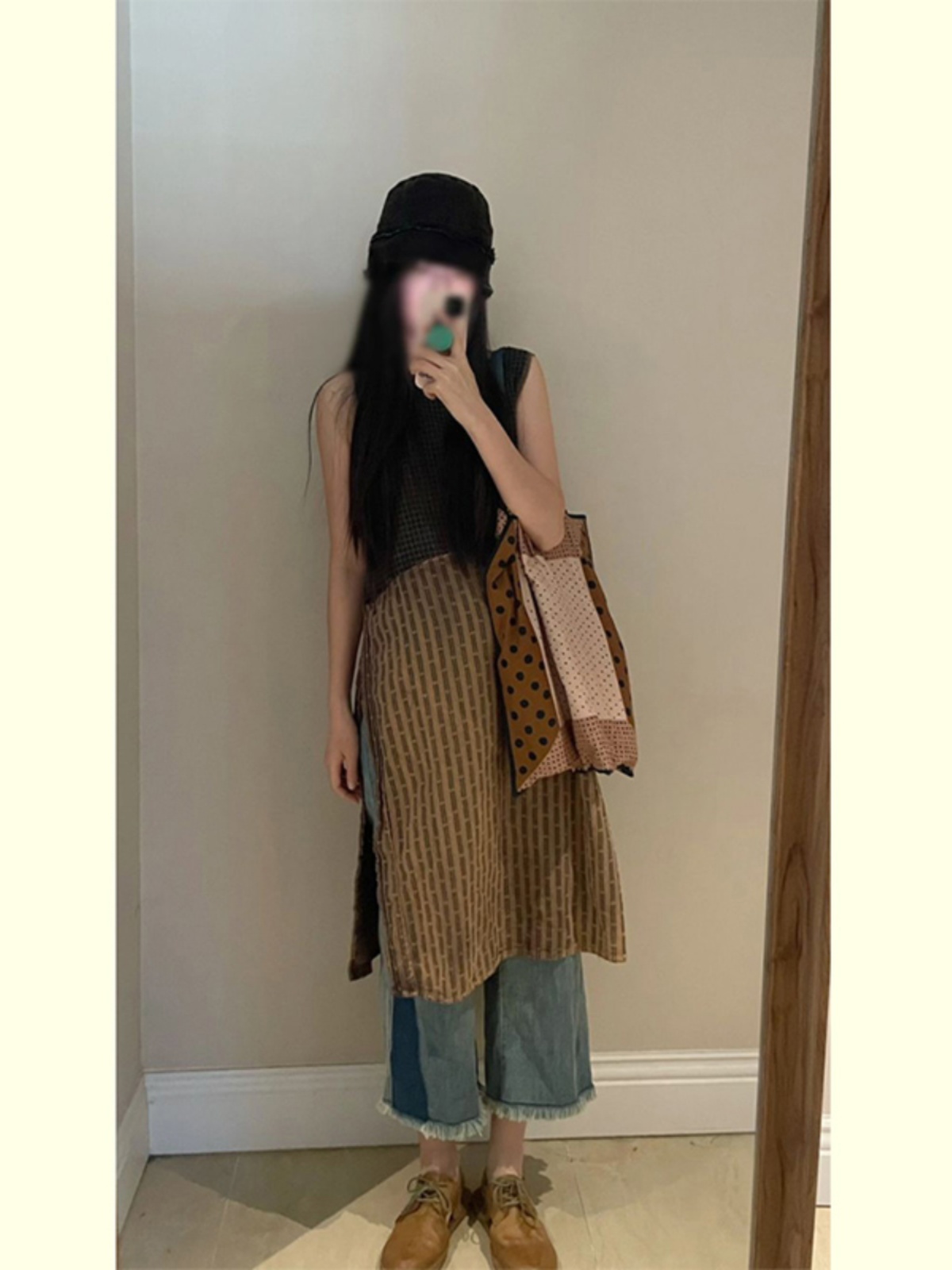Street Fashion Trend 2025 - Fashionable European Style Women's Summer 2025