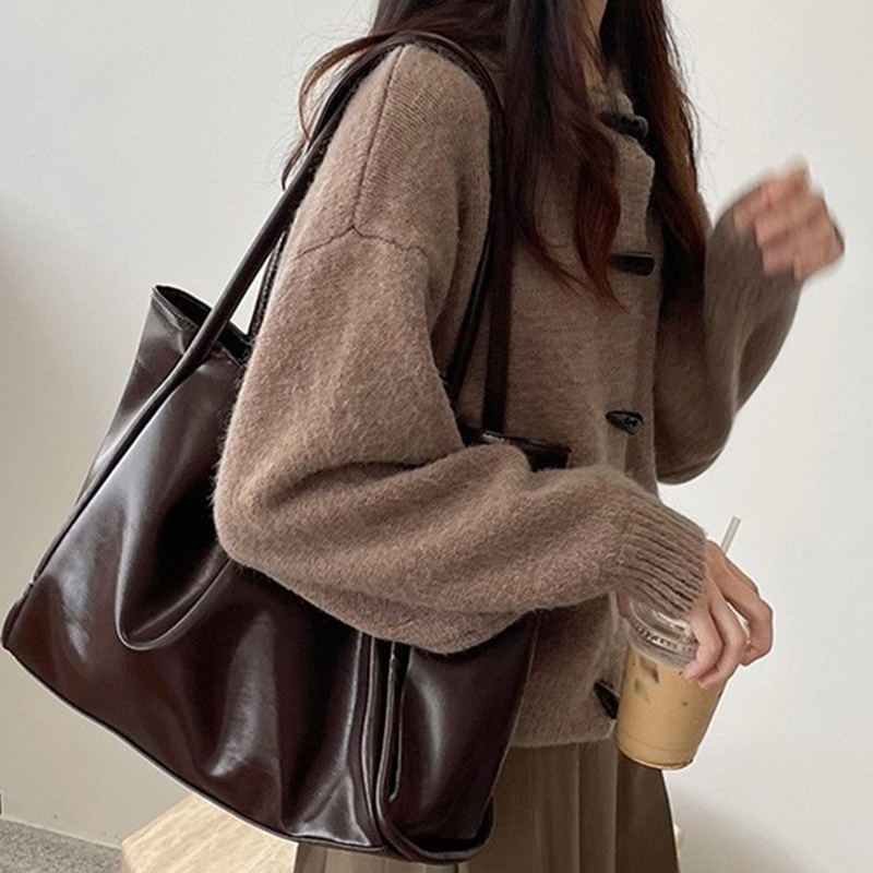 Street Fashion Korea - 2026 Women New Vintage Shoulder Bags