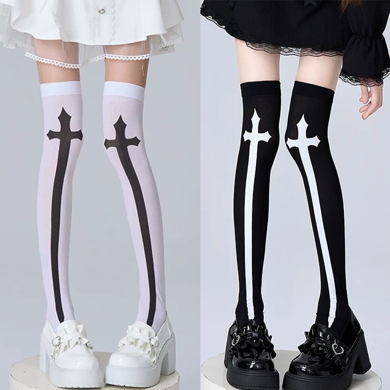 Gothic Y2K Lolita Black White  – Street Fashion Youtube recenzja i cena