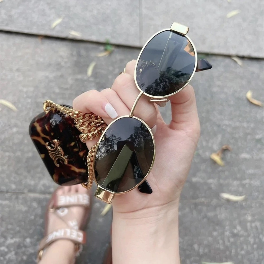 Small Oval Frame Advanced Sung – Street Fashion Photo recenzja i cena
